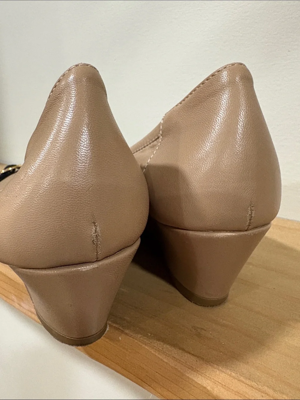 AGL Attilio Giusti Leombruni Beige Leather Wedges Shoes, Size 39